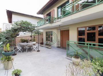 Casa · 344m² · 4 Quartos · 6 Vagas · Casa á venda isolada localizado no Jardim das Vertentes...
