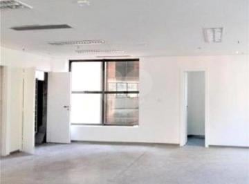 Área de Serviço · Imoveis - em Cidade Monções