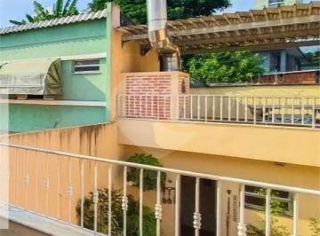 Área de Serviço · Imoveis - na Vila Gumercindo