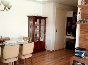 Área de Serviço · Imoveis - na Vila Gumercindo