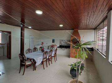 Casa de 3 quartos, Macaé · Casa Tríplex está localizado no bairro Costa do Sol,com 3 quartos sendo 2 suítes
