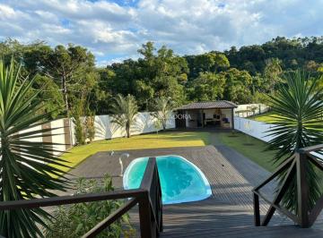 casa-a-venda-3-quartos-piscina · Chácara impecável em Poço Fundo