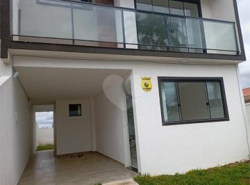 Casa · 130m² · 2 Quartos · 2 Vagas · Sobrado com 2 quartos à venda em Portão - PR