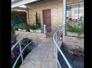 Casa · 312m² · 6 Quartos · 3 Vagas · Casa térrea com 6 quartos à venda em Vila Carrão - SP