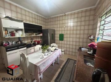 Casa · 221m² · 2 Quartos · 3 Vagas · Casa 221m² Localizado no bairro São Judas Mauá - SP
