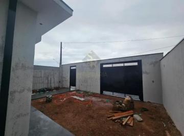 Casa · 60m² · 2 Quartos · 3 Vagas · Casas Residenciais Padrão em Cravinhos