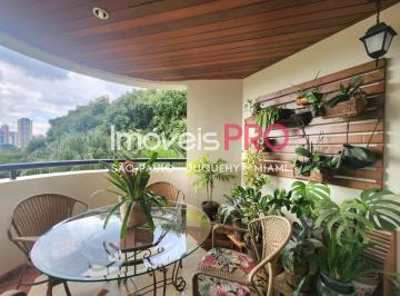 Apartamento · 200m² · 4 Quartos · 3 Vagas · Apartamento a venda no Brooklin com 200m2 e 4 dormitórios próximo a Hípica Paulista e rua Nova York.