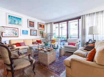 Apartamento · 263m² · 4 Quartos · 2 Vagas · Apartamento à venda em Higienópolis com 4 quartos, sendo 2 suítes e 2 vagas