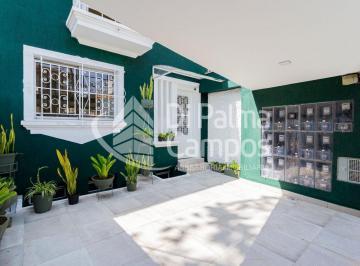 Comercial · 310m² · 2 Vagas · Prédio para investimento à venda no Cambuci, próximo a Aclimação!