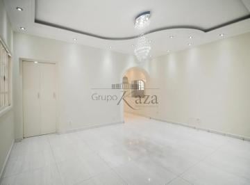 Casa · 200m² · 4 Quartos · 5 Vagas · Casa Sobrado - Vila Monumento - 4 Dormitórios - 320m².
