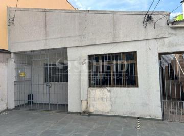 Casa · 81m² · 5 Quartos · 4 Vagas · Excelente casa térrea com 5 salas, 2 banheiros, cozinha, 4 vagas ótima localização