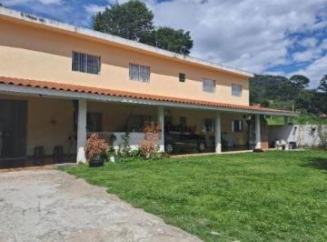 2bf09dcfbd0e0a1c70c1052bb1891cd21a15fc9c · Casa com 4 dormitórios à venda, 240 m² por R$ 400.000,00 - Pitangueiras - Pedra Bela/SP