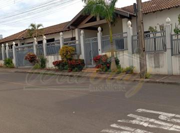 Casa · 210m² · 3 Quartos · 1 Vaga · Casa à venda no bairro Centro - Pereira Barreto/SP