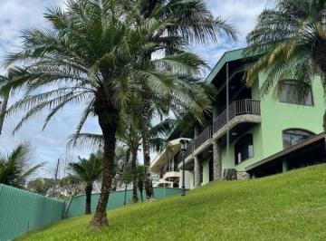 Casa · 450m² · 4 Quartos · 4 Vagas · Casa Alto Padrão para Aluguel em Souza Cruz Brusque-SC