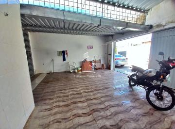 Casa · 122m² · 3 Quartos · 3 Vagas · Casa Plana, 2 quartos à venda na Cidade 2000
