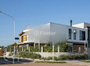 8190fe56 · Casa, 3 dormitórios, 286 m², em Campeche