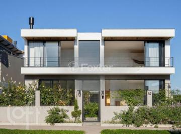 6570197b · Casa, 3 dormitórios, 286 m², em Campeche