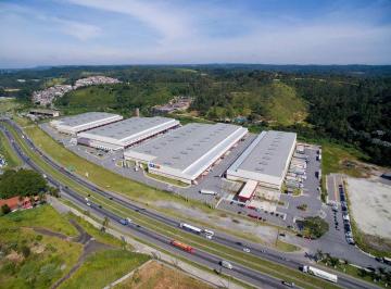 Comercial · 1478m² · 6 Vagas · Galpão em Centro, Embu das Artes/SP de 1478m² para locação R$ 35.478,00/mes