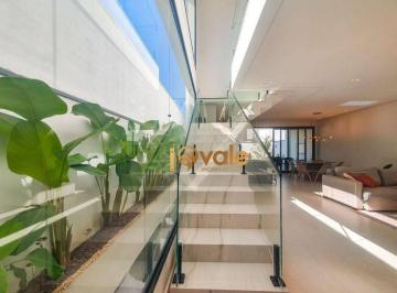 Casa · 205m² · 3 Quartos · 6 Vagas · Casa em Jardim Jacinto, Jacareí/SP de 205m² 3 quartos à venda por R$ 1.550.000,00