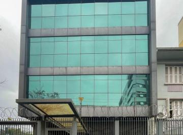 Comercial · 1017m² · 3 Quartos · 3 Vagas · Prédio com lojas e vaga de garagem no bairro Floresta
