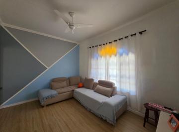 202505151044193021.jpeg · Casa com 02 dormitórios, no Jardim Imperador á 550 metros da praia!!!