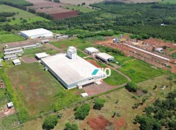 e9ec505c4a9c0eb2a4f69f1e3b487c03282f0108 · Terreno à venda, 139000 m² por R$ 50.000.000 - Centro - Terenos/MS