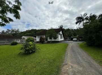 Casa · 250m² · 3 Quartos · 2 Vagas · Casa à venda no bairro Centro - Pomerode/SC