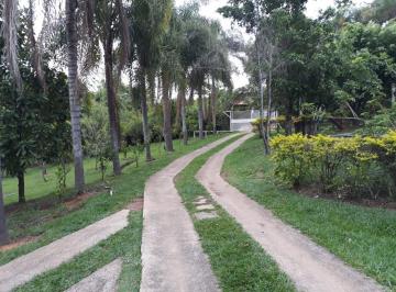Rural de 3 quartos, Guaratinguetá · Chácara à venda no Bom Jardim em Guaratinguetá