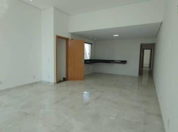 Casa · 150m² · 3 Quartos · 2 Vagas · Linda casa de 3 quartos em Betim, 3 quartos, suíte e porcelanto!