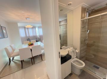 Banheiro para sala · Avenida Araucárias 4530, Península Lazer, 03 Quartos 103m2, Reformado, Repleto Armários, Closet