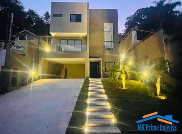 Casa · 221m² · 3 Quartos · 4 Vagas · Cond. Vila Verde (Km 36 R.Tavares) - Zero Km, moderna, 3 sts, piscina!