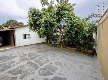 Casa de 3 quartos, Anápolis · Casa á venda em Anápolis no Bairro Flamboyant