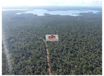 5715877701c0992e259187a296912945.jpg · Fazenda na região de Guadalupe-PI, com 5.189 hectares, bruta, dupla aptidão