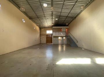 Comercial · 250m² · 2 Vagas · Galpão comercial de 188m² para locação - Vila Elisa