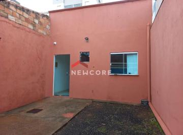 Casa · 60m² · 2 Quartos · 2 Vagas · Casa em  Rua Marco Aurelio Resende dos Santos - Jardim Europa - Uberlândia/MG