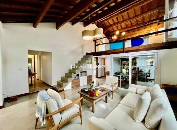 Casa · 210m² · 3 Quartos · Casa Individual à Venda Com Piscina, Lagoa da Conceição - Floriánopolis