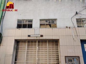 Comercial · 183m² · 2 Quartos · Loja Duplex na Duque de Caxias, desocupada espaço amplo. Preço atrativo.