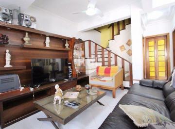 Casa · 260m² · 4 Quartos · 3 Vagas · Casa para Venda - 259.5m², 4 dormitórios, sendo 1 suites, 3 vagas - Teresópolis