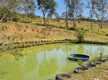 Rural · 20000m² · 4 Quartos · Vendo sitio em Itatiaiuçu de 20.000m² com 04 quartos e piscina excelente localização