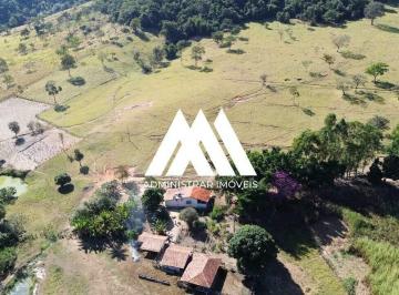 Rural · 720000m² · 2 Quartos · 2 Vagas · Vendo fazenda em Carmo do Cajuru com ótima localização!