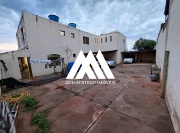 Comercial · 8 Quartos · 8 Vagas · Vendo prédio residencial em Itatiaiuçu com ótima localização!