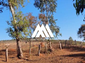 Terreno · 480000m² · 3 Quartos · Vendo casa com 03 quartos em Itatiaiuçu com terreno 48 hectares excelente localização.