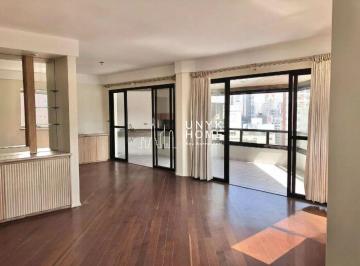 Apartamento · 244m² · 4 Quartos · 4 Vagas · Apartamento com 3 suítes e varanda gourmet para locação em Perdizes