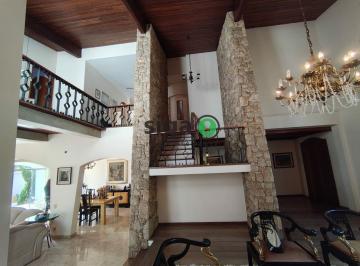 Casa · 452m² · 5 Quartos · 6 Vagas · Casa no Bolsão de Interlagos com Piscina em terreno de 675m