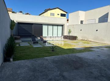 Casa · 190m² · 3 Quartos · 4 Vagas · Casa A VENDA no bairro ALVORADA