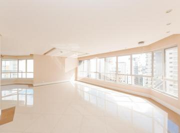 1 · Apartamento com 284 m², 4 quartos sendo 3 suítes à venda no bairro Água Verde.