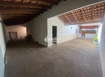 Casa · 140m² · 3 Quartos · 3 Vagas · Casa com 3 quartos disponível para venda no bairro Jardim Ipanema em Uberlândia-MG