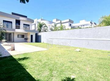 12816e2a301454371235604797c03ac62dc85d35 · Linda casa em condominio com lago, 3 suites !!