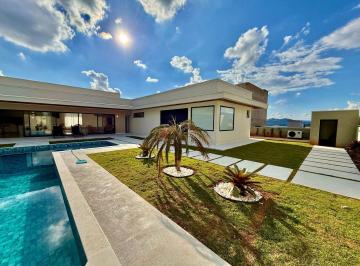 987bb30b55c6f2c6a997f7eaab01d902b1a25b32 · Casa com 5 suítes à venda, 319 m² por R$ 6.000.000 - Porto Laranjeiras - Piracaia/SP