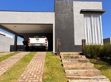 662e2dde55c0ef44d475833383a86abd33ea5a05 · Casa com 3 suítes à venda, 295 m² por R$ 1.600.000